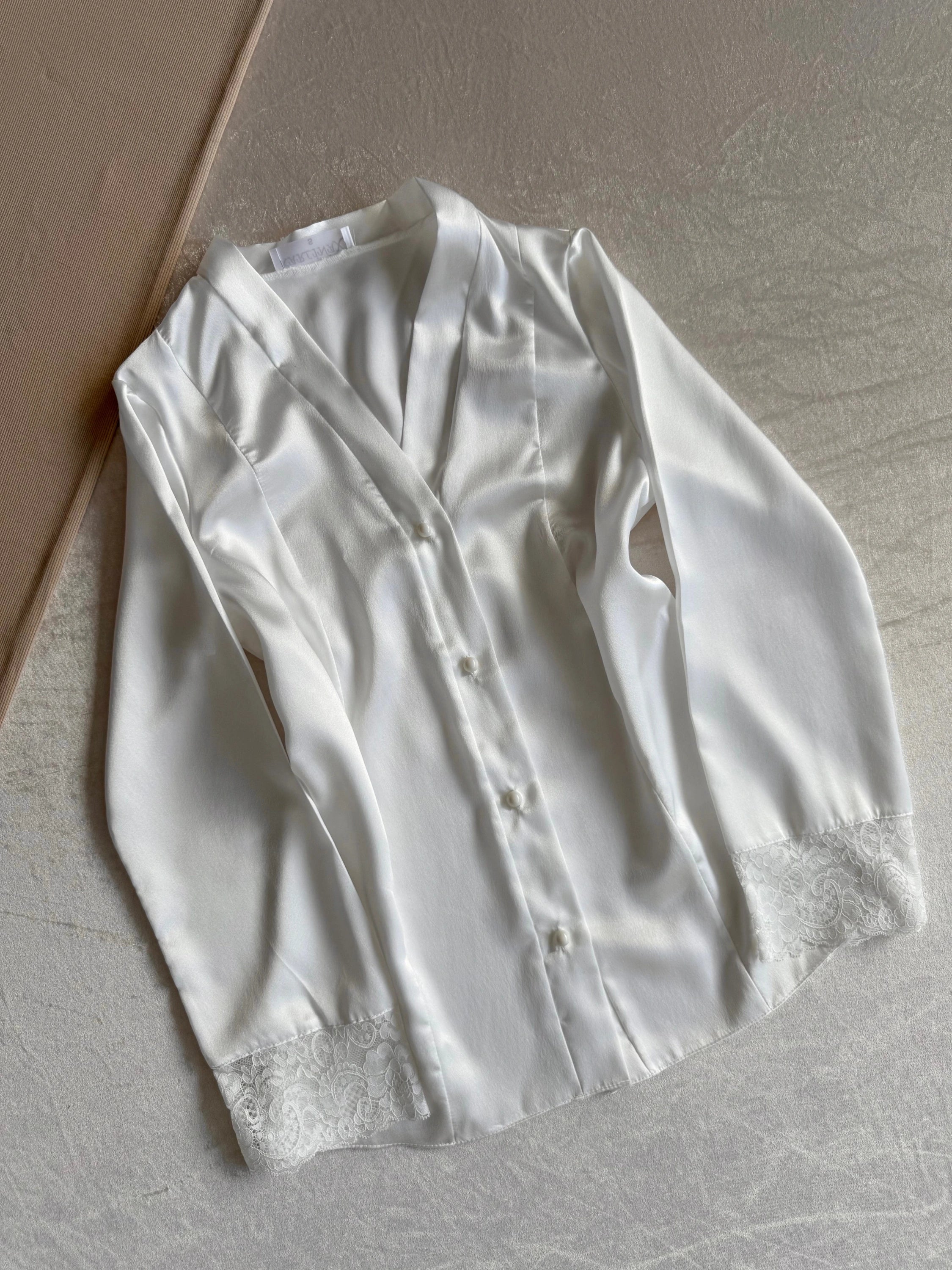 طقم "الريم" الساتان والدانتيل ٦ قطع