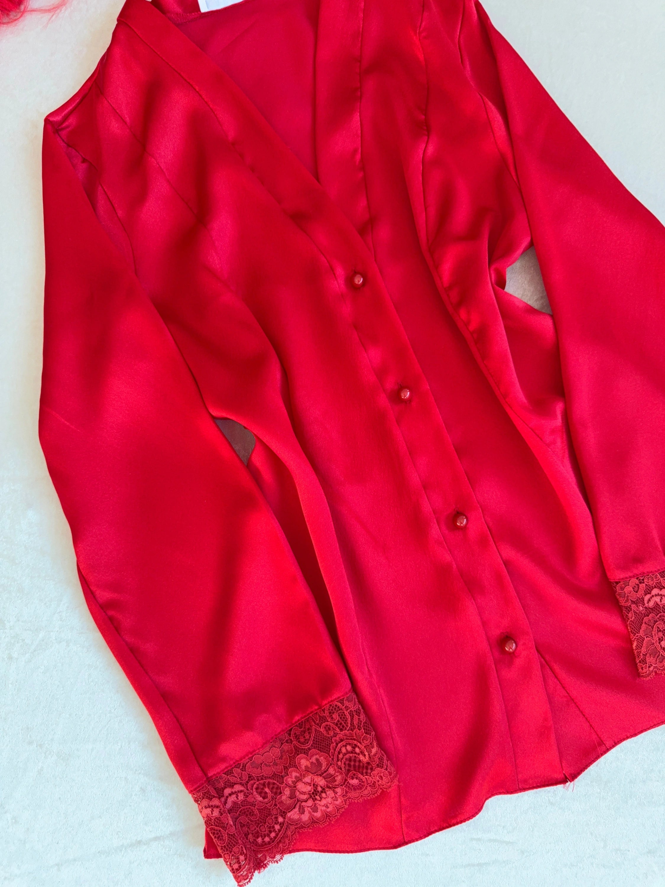 طقم "الريم" الساتان والدانتيل ٦ قطع